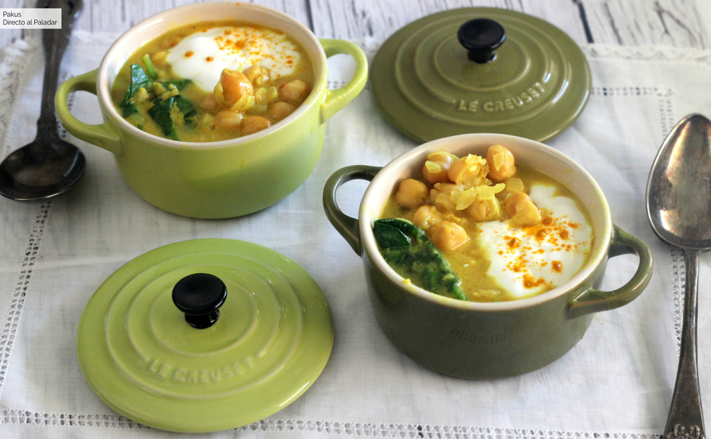 Estofado de garbanzos especiados con cúrcuma y leche de coco, la receta que revoluciona Instagram