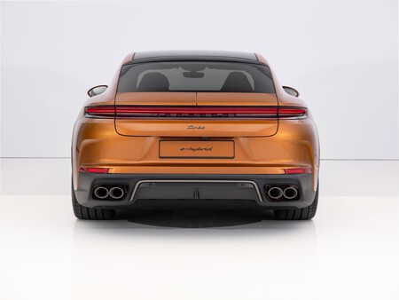 Porsche Panamera 2024