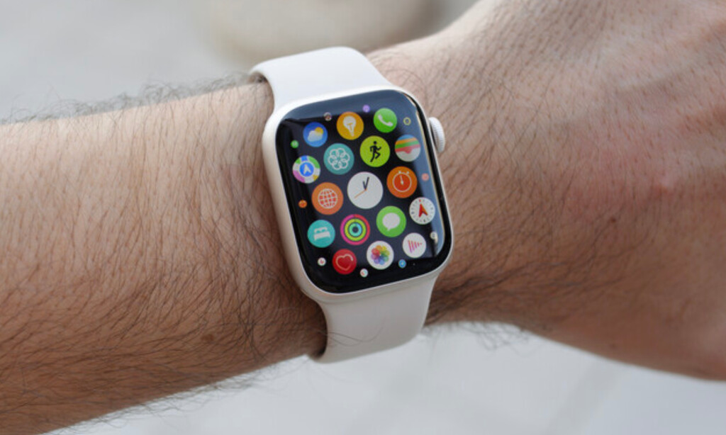 Amazon hunde en las profundidades el precio del Apple Watch Series 8 en esta oferta temporal 