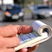 Un guardia civil ha sido sentenciado a tres años de prisión por intentar ocultar y eliminar una multa