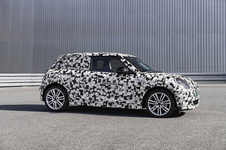MINI Cooper 2023 avance
