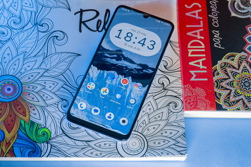 TCL 40 SE, análisis: la definición perfecta de gama de entrada y un golpe en la mesa en autonomía