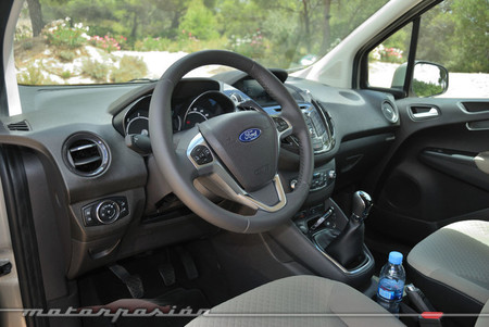 Ford Tourneo Courier