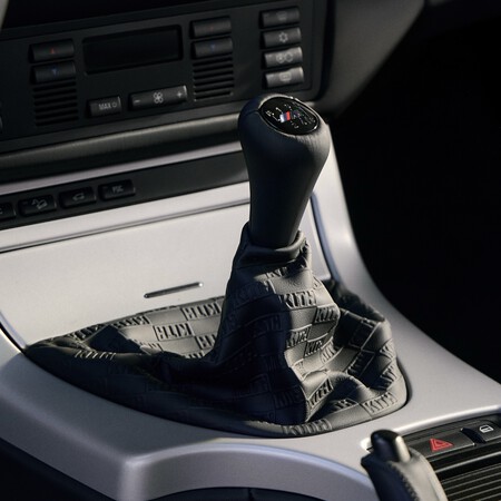 BMW X5 manual V10