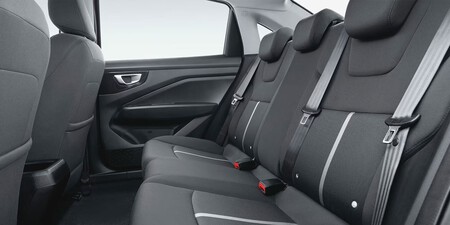 Aveo Sedan precio