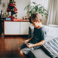 Regalos tecnológicos para niños por Navidad: cómo saber si es el momento adecuado o es mejor esperar 
