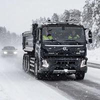 Volvo pone a prueba su camión eléctrico Volvo FMX: una ruta a 32 grados bajo cero transportando mineral de hierro