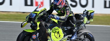 Ai Ogura gana su primera carrera de MotoGP y Jorge Martín aprovecha el enésimo regalo de Marco Bezzecchi para ser líder 