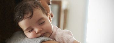 Las familias monoparentales encabezadas por una mujer duplican el riesgo de pobreza que las sostenidas por hombres