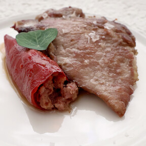 De la dehesa al plato: el reto de este restaurante de Sevilla para para consolidar el “ibérico total”: lleva el cerdo a todos los platos 