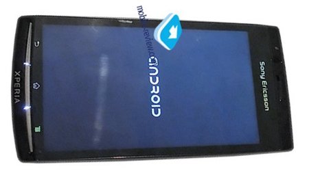 Sony Ericsson Xperia X12/Anzu, ¿por el buen camino?