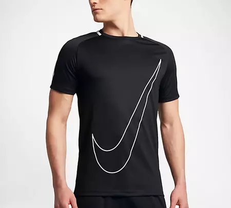 Con las rebajas podemos encontrar la camiseta Nike Dry Academy por sólo 11,97€ en la web oficial de Nike