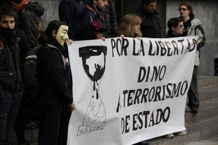 El FBI, Scotland Yard y la Gendarmería detienen adolescentes sospechosos de pertenecer a Anonymous