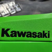 "Os hemos escuchado". Kawasaki prepara un pelotazo épico: la vuelta de los motores de dos tiempos 