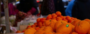 España lleva años perdida en la "crisis de los limones" sin saber cómo escapar de ella. Ahora va a hacerlo de la peor manera posible