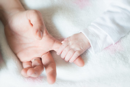 Sanidad aprueba el primer tratamiento contra la Atrofia Muscular Espinal, un rayo de esperanza para los niños que la sufren