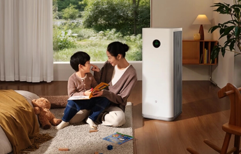 El nuevo aparato de Xiaomi es el purificador más bestia y grande que he visto: limpia el aire de media casa en 3 minutos literal