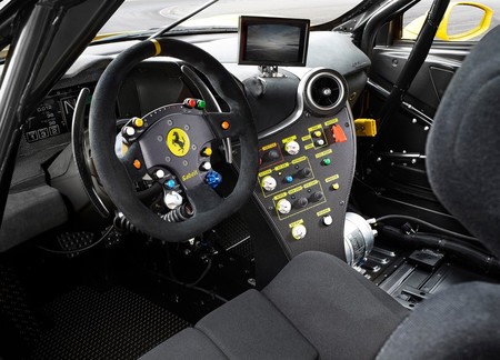 Ferrari 488 Challenge 2017 1280 04