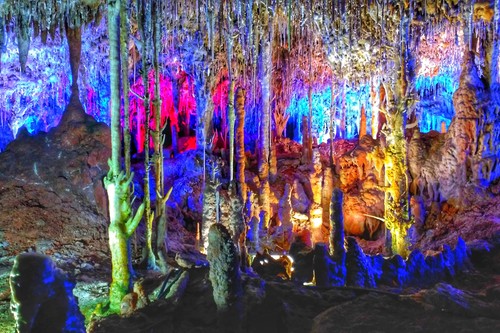 Un paseo asombroso: visita a las Cuevas dels Hams en Porto Cristo, Mallorca