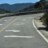 La bizarra carretera mexicana donde los camiones deben circular en "sentido contrario" en curvas