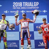 Toni Bou celebra su 24º título mundial de Trial con otra victoria en el Arco di Trento