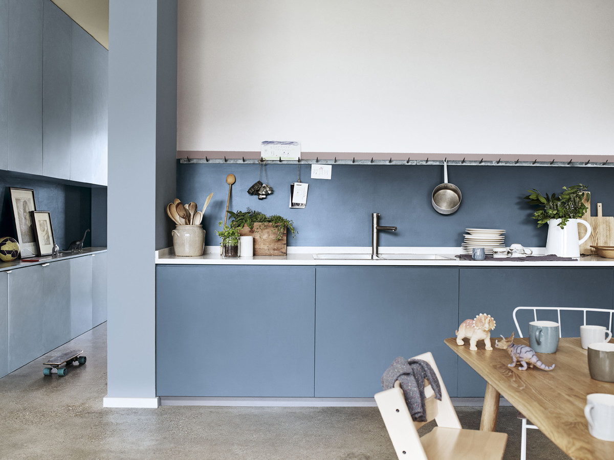 Te animas a pintar de rosa la cocina?