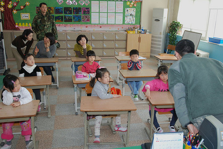 La competencia en las aulas de Corea del Sur garantiza los mejores resultados, pero provoca el aumento de suicidios adolescentes