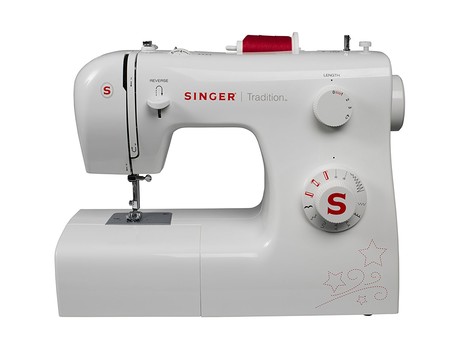 Oferta flash en la máquina de coser Singer 2250 Tradition: hasta medianoche cuesta 81,99 euros en Amazon