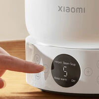 La nueva 'hot pot' de Xiaomi cocina más sano aún que una freidora de aire. Y haría las delicias de Seymour Skinner y sus jamones al vapor