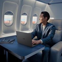 ASUS quiere conquistar a quienes trabajan entre oficinas, aviones y cafeterías con esta laptop de menos de un kilo, pero no será para todos
