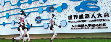 A China vai colocar 300 robôs humanoides para correr uma meia maratona com um objetivo: provar que não tem rivais