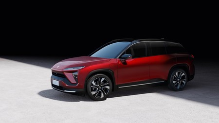 El NIO ES6 es un SUV eléctrico chino con dos opciones de batería y hasta 510 kilómetros de autonomía
