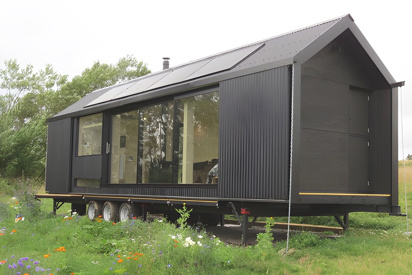 The Long Shed 2