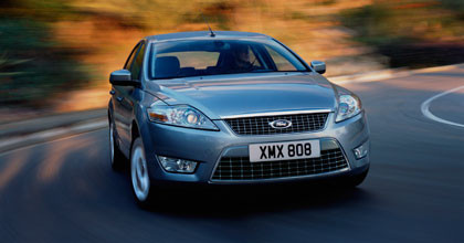 El nuevo Ford Mondeo, coche oficial de la America's Cup