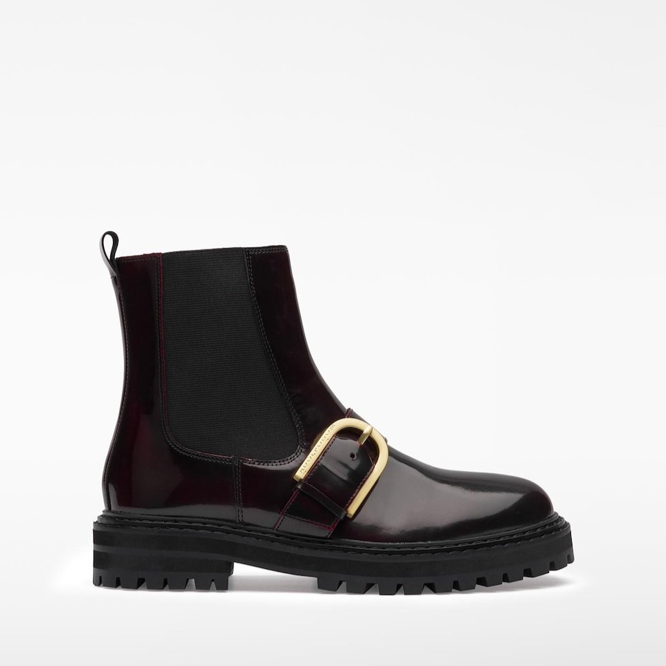 Botines Chelsea de piel de Adolfo Domínguez