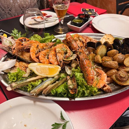Pueblo Playa Verano Vacaciones Canarias Nieves Alvarez Famosos Escapada Viajes