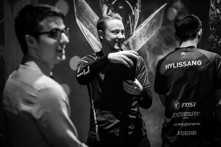Fnatic vuelve a dominar Europa y Roccat logra playoffs por primera vez en tres años