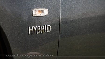 Infiniti M35h