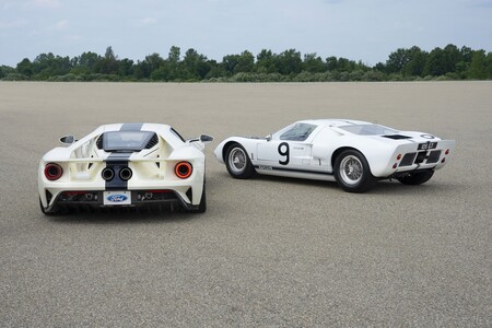 Ford Gt 64 Prototype Heritage Edicion 2022 003