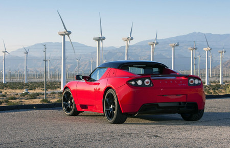 El próximo Tesla Roadster podría hacer 0 a 100 km/h en unos dos segundos