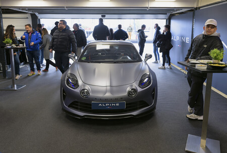 Alpine Le Piste Bleue 048