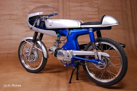 Honda S90 por Airtech Streamlining