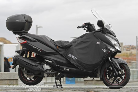 Sym Joymax300i Sport 33