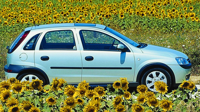 Etiquetas Dgt Opel Corsa