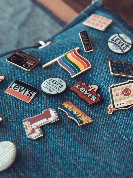 Chollos en tallas sueltas de prendas Levi's que encontramos hoy en Amazon