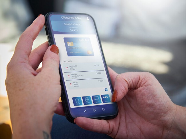 La banca digital depende de tu línea celular: esto puede pasar si no la registras