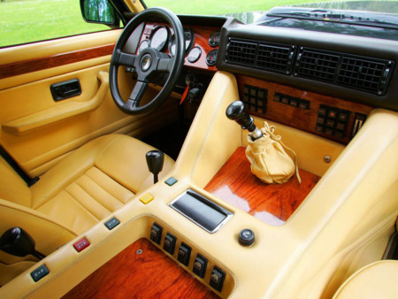  Lamborghini Lm002 16