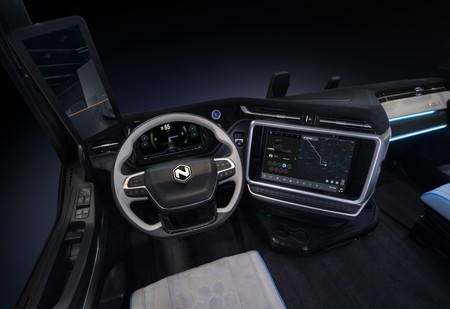 Nikola Tre Bateria Interior