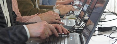 ¿Tu PC va lento? Estos son los pasos para evitar que se ejecuten aplicaciones que no usamos en segundo plano en Windows 10