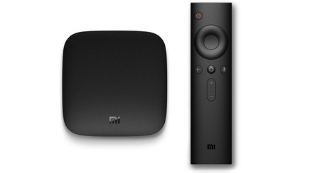 Por 47 euros puedes transformar tu vieja tele en (casi) un Smart TV con esta Xiaomi Mi TV Box